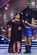 Bharti Singh at the grand finale of Jhalak Dikhhla Jaa in Filmistan, Mumbai on 18th Sept 2014